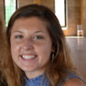 Meet your Posher, Lauren